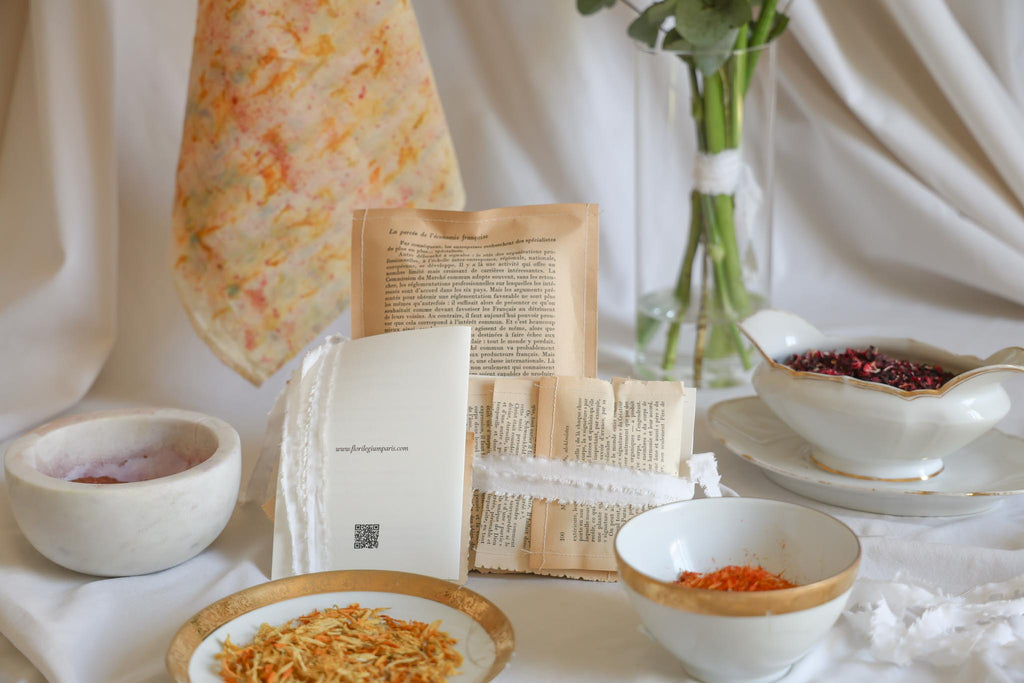 Botanical ecoprint starter kit by Florilegium Paris — natural pigments, ecoprinted fabric and instruction manual — handcrafted in Paris with plant-based dyes